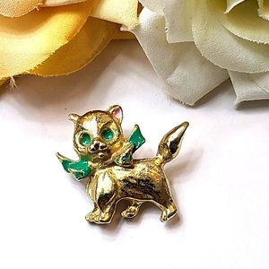 Vintage Kitty Brooch Green Bow Collar & Green Eyes Gold Tone Cat Pin Christmas